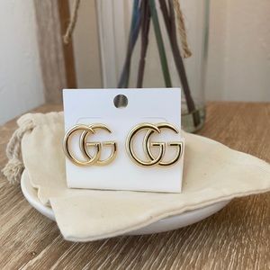GG earrings